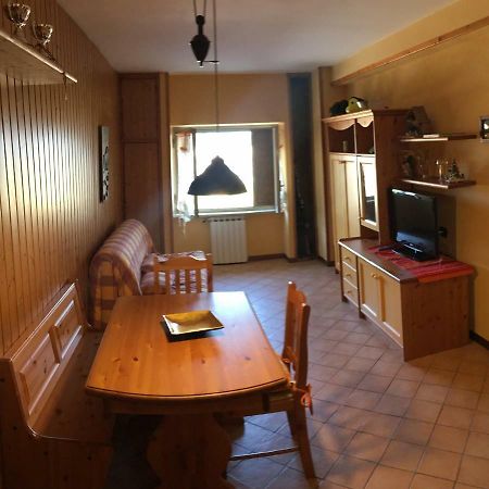 Villaggio Dello Sciatore Residence Paradiso Appartamenti E Monolocale ロッカラーゾ エクステリア 写真