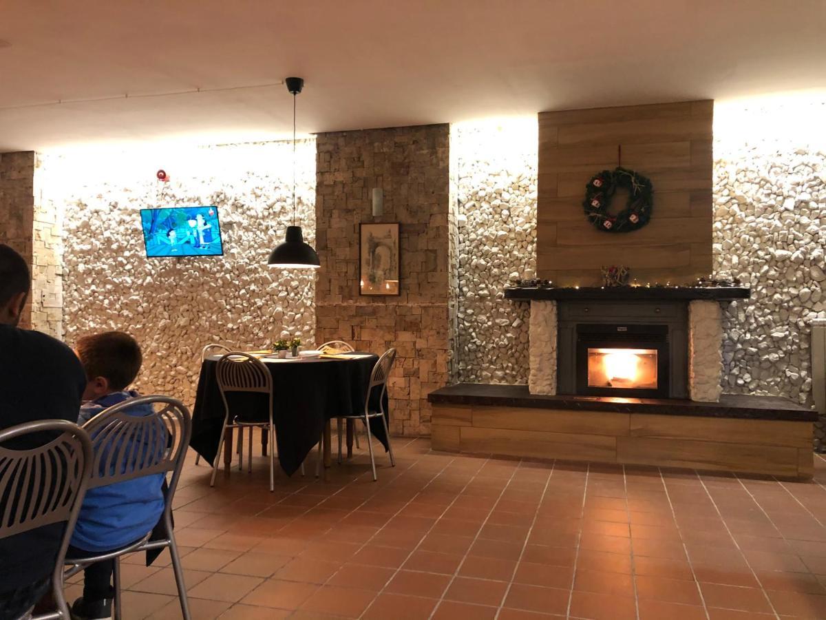 Villaggio Dello Sciatore Residence Paradiso Appartamenti E Monolocale ロッカラーゾ エクステリア 写真