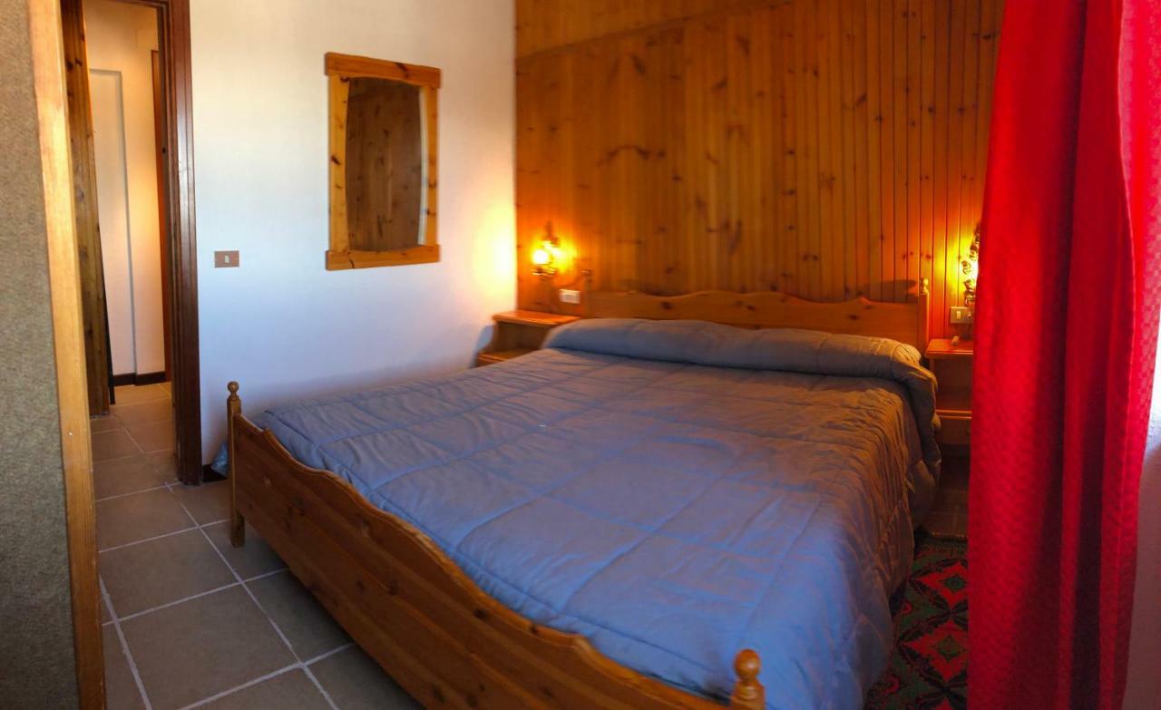 Villaggio Dello Sciatore Residence Paradiso Appartamenti E Monolocale ロッカラーゾ エクステリア 写真